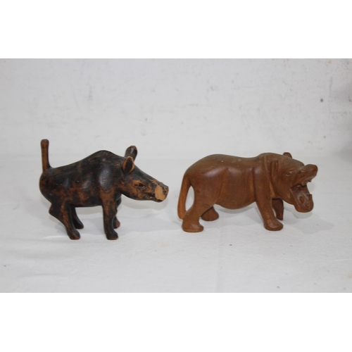 400 - QUANTITY OF VARIOUS ANIMAL FIGURES
32CM