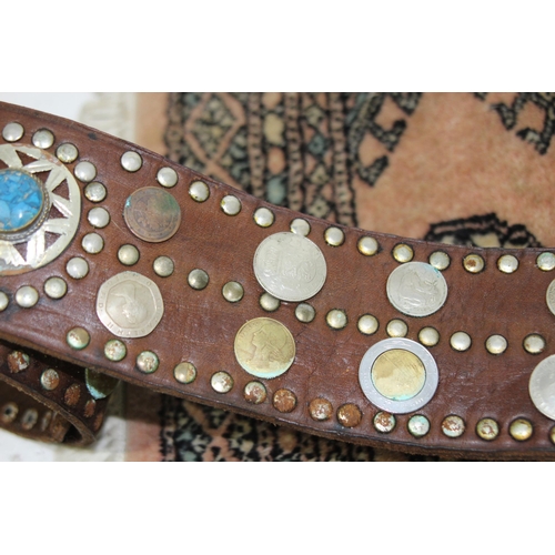 401 - QUANTITY OF MISCELLANEOUS ITEMS INCLUDING LEATHER BELT WITH FITTED COINS AND PRAYER MAT
59 X 45CM