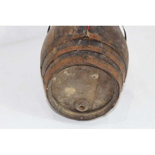 408 - VINTAGE WINE BARREL
22CM