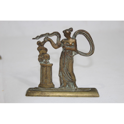 416 - PAIR OF ANTIQUE BRASS BOOKENDS
12 X 13CM