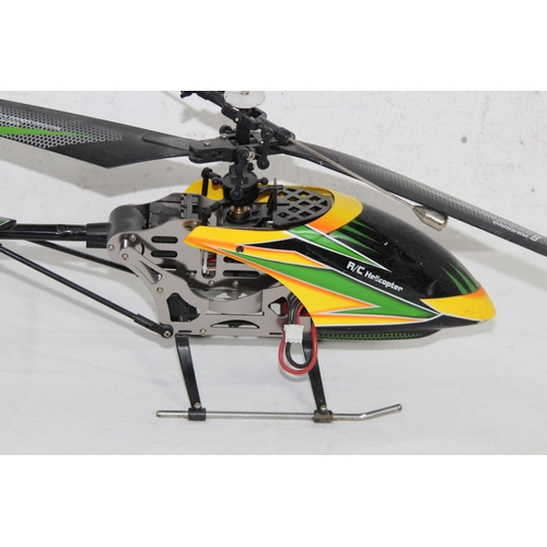 668 - REMOTE CONTROLLED SKY COMMANDER 4 CHANNEL HELICOPTER MODEL IN BOX