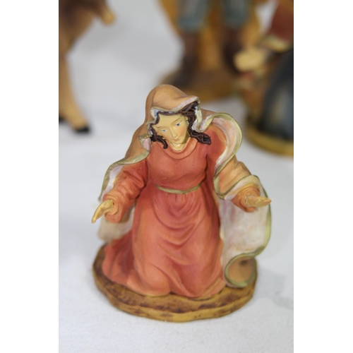 335 - NATIVITY SET 
14CM