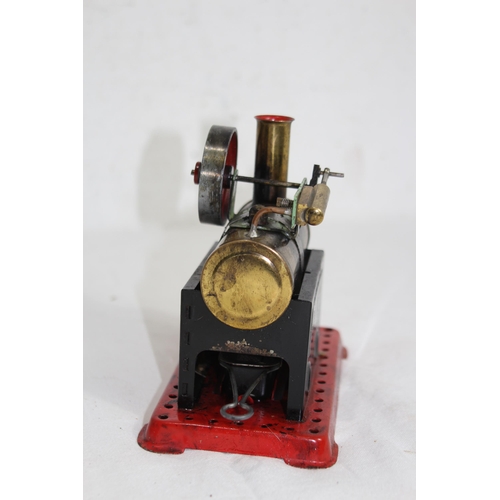 903 - VINTAGE MAMOD DC87 STEAM ENGINE