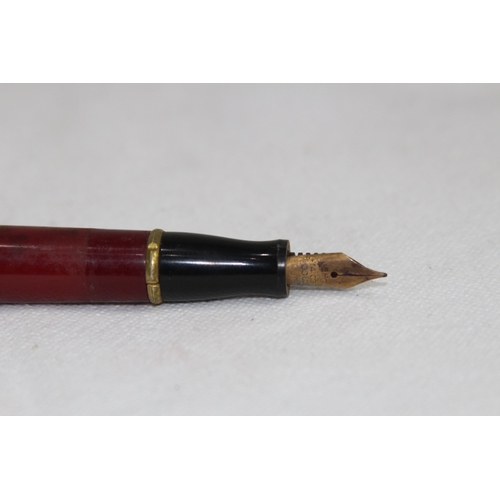 906 - 14CT GOLD NIB TRUE POINT FOUNTAIN PEN