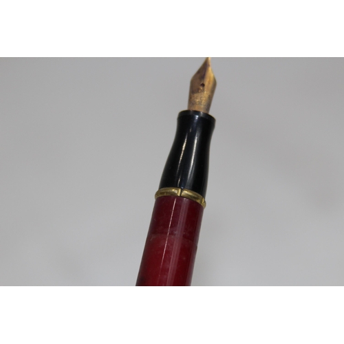 906 - 14CT GOLD NIB TRUE POINT FOUNTAIN PEN