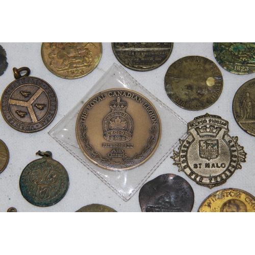 983 - QUANTITY OF VARIOUS ANTIQUE AND LATER MEDALLIONS AND COINS