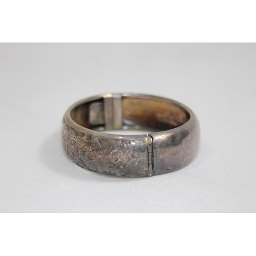 1026 - SILVER BANGLE - 27.4G