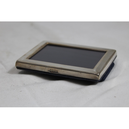 1033 - HALLMARKED SILVER PHOTO FRAME
11 X 8CM