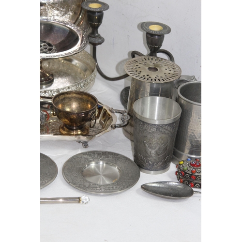 424 - GOOD QUANTITY OF GOOD METALWARE ETC