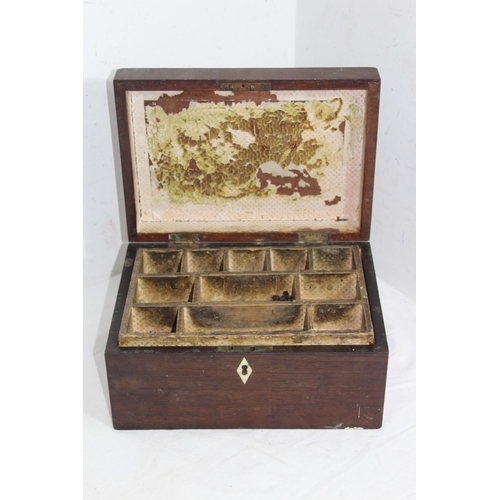 428 - ANTIQUE TRINKET BOX
26 X 18 X 13CM