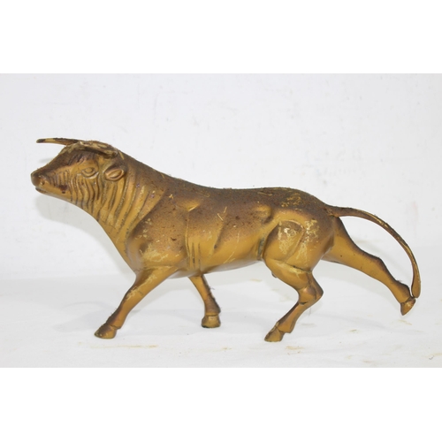 442 - QUANTITY OF BRASS ANIMALS
46CM