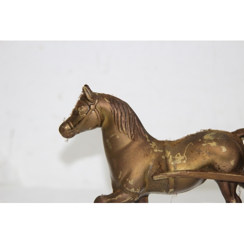 445 - QUANTITY OF BRASS HORSE AND CARRIAGES
45 X 17CM