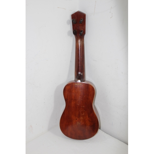 448 - VINTAGE ITALIAN UKULELE - NO STRINGS
49CM