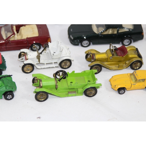 664 - QUANTITY OF VARIOUS DIECAST VEHICLES AND MODEL OF A MERCEDES