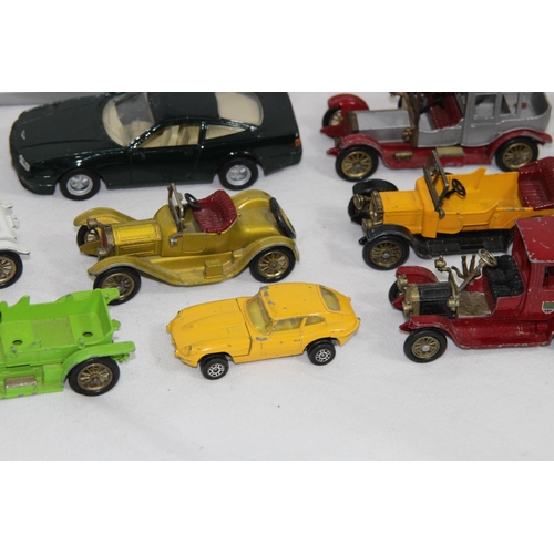 664 - QUANTITY OF VARIOUS DIECAST VEHICLES AND MODEL OF A MERCEDES