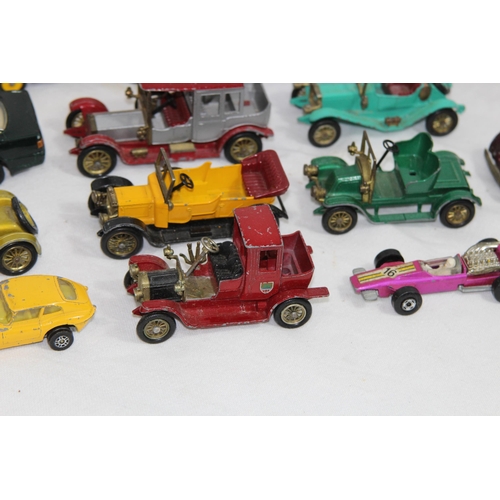 664 - QUANTITY OF VARIOUS DIECAST VEHICLES AND MODEL OF A MERCEDES