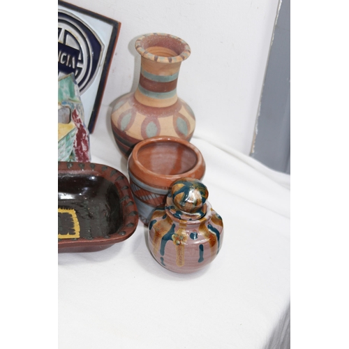 336 - QUANTITY OF ART POTTERY ETC
27CM