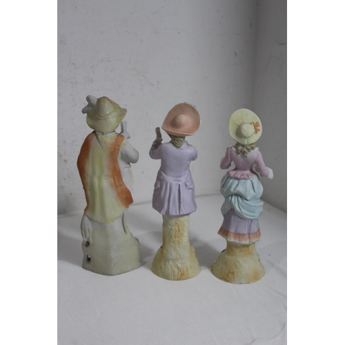 878 - QUANTITY OF BISQUE FIGURES
30CM