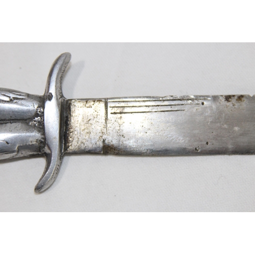 913 - VINTAGE ORNATE KNIFE
28CM