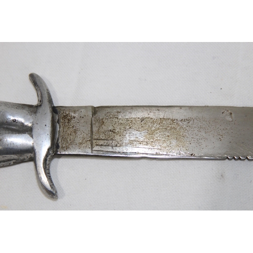 913 - VINTAGE ORNATE KNIFE
28CM