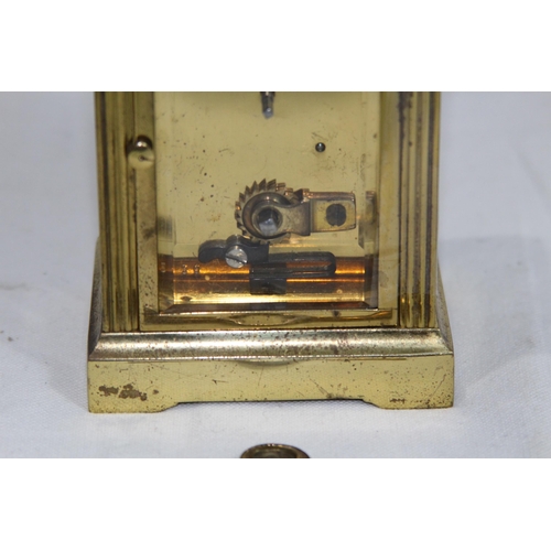 916 - VINTAGE MAPPIN AND WEBB BRASS CARRIAGE CLOCK
23 X 8 X 6CM