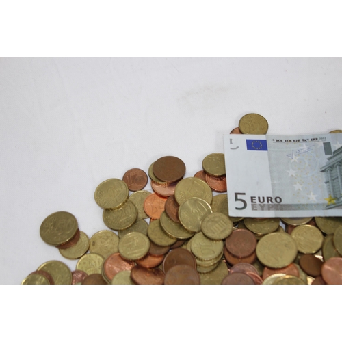 988 - LARGE QUANTITY OF EURO'S