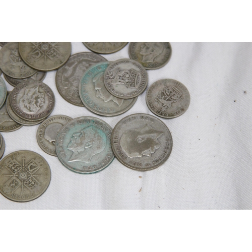 993 - QUANTITY OF PRE 1946 BRITISH SILVER COINS - 880G