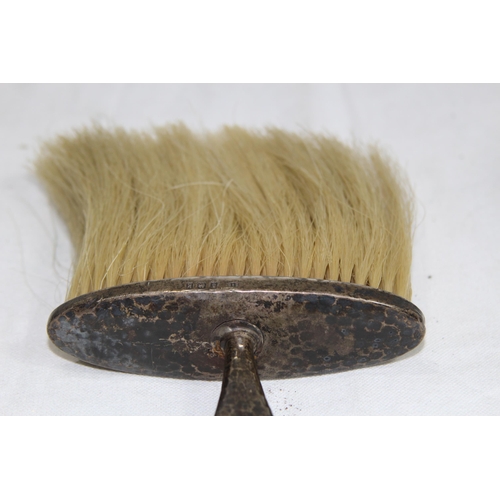 1040 - SILVER HALLMARKED CRUMB BRUSH - HANDLE A/F