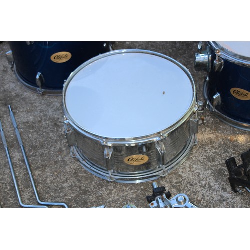 751 - OLDFIELD DRUM KIT