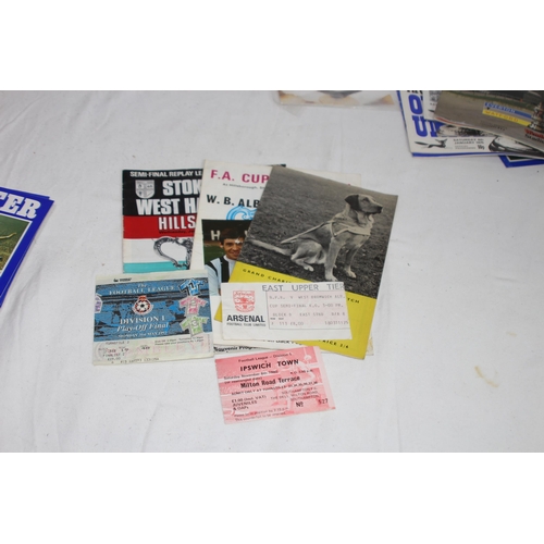 494 - VERY INTERESTING  QUANTITY OF FOOTBALL EPHEMERA INCLUDING AUTOGRAPHS BY JIMMY GREAVES AND OTHERS