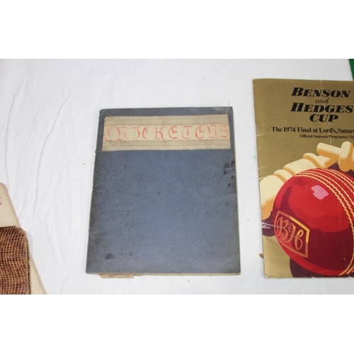 495 - GOOD QUANTITY OF CRICKET EPHEMERA INCLUDING AUTOGRAPHS