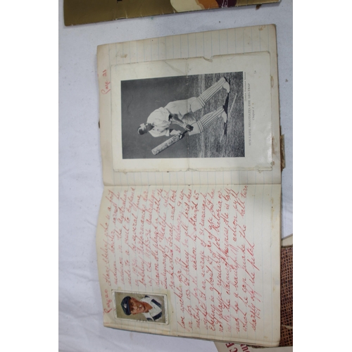 495 - GOOD QUANTITY OF CRICKET EPHEMERA INCLUDING AUTOGRAPHS