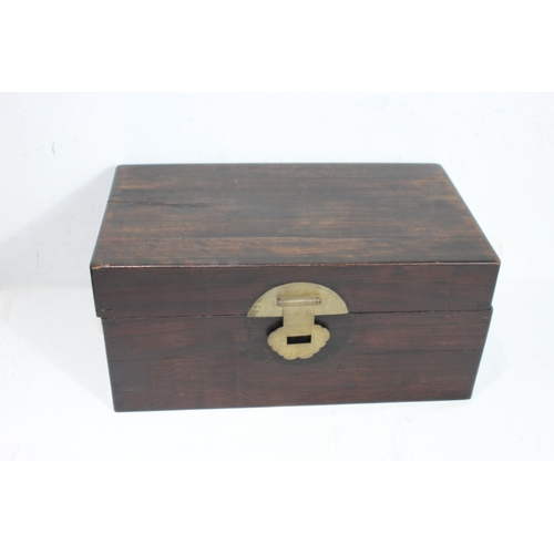 503 - 2 X VINTAGE CHINESE WOODEN BOXES WITH METAL FITTINGS - BOTH NEED WORK
44 X 25 X 20CM