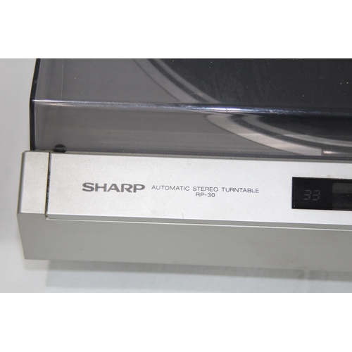 749 - RETRO SHARP RP-30 TURNTABLE