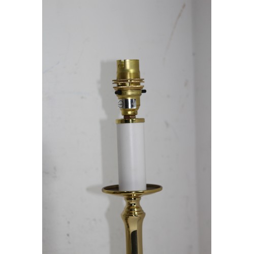 257 - QUANTITY OF BRASS LAMPS  x3
29CM