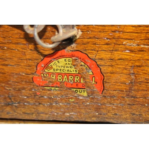 529 - VINTAGE WH BARREL TILL AND KEYS
44 X 24 X 18CM