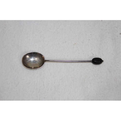 1072 - 6 COFFEE BEAN SPOONS - 30.5G - SHEFFIELD 1924 - COOPER BROS