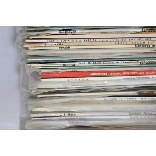 535 - QUANTITY OF CLASSICAL RECORDS