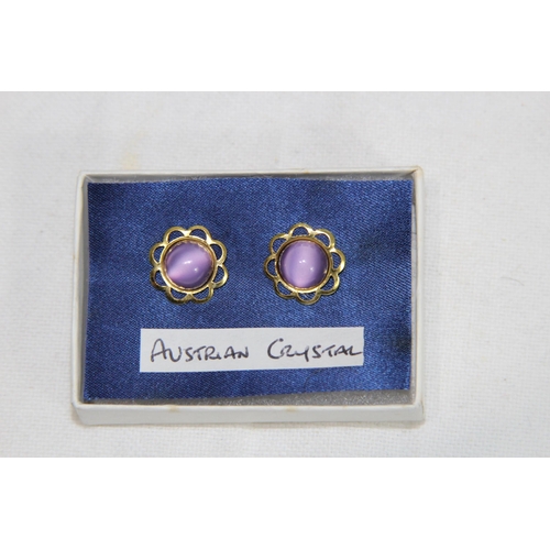 539 - PAIR OF AUSTRIAN CRYSTAL EARRINGS