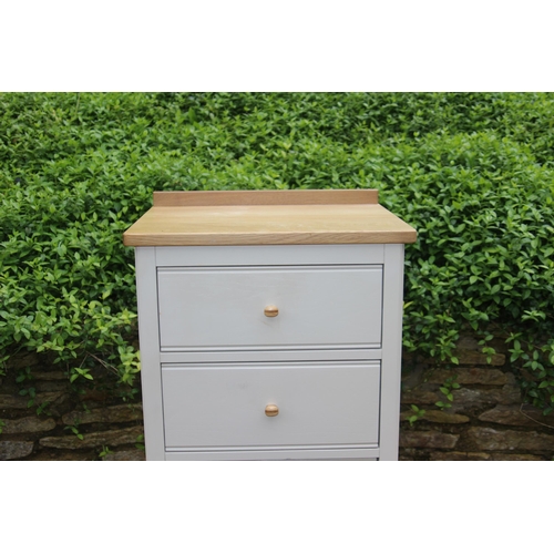 70 - ERCOL TALL CHEST OF DRAWERS AND A PAIR OF BEDSIDE TABLES
55 X 45 X 125CM