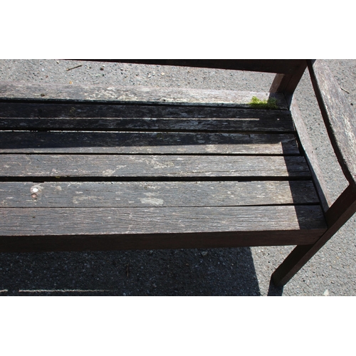 101 - WOODEN GARDEN BENCH 
155 X 58 X 77CM