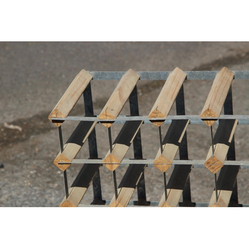 116 - 2 X WOOD AND METAL WINE RACKS
64 X 23 X 64CM