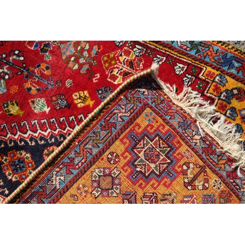 289 - EASTERN WOOL RUNNER 
223 X 75CM