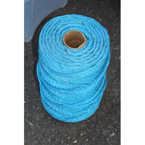 541 - LARGE REEL OF ROPE