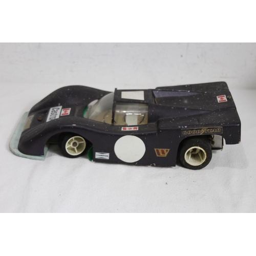 682 - FIBREGLASS KIT CAR AND SANWA RADIO CONTROL SYSTEM