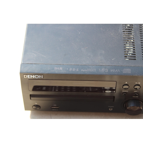 773 - DENON CD PLAYER