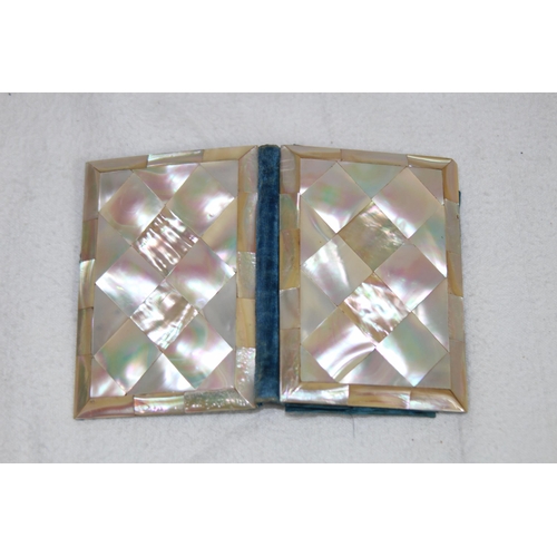 936 - VINTAGE MOTHER OF PEARL NOTE BOOK AND COMPACT