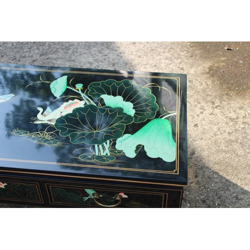 10 - LAQUERED CHINESE COFFEE TABLE 
127 X 51 X 41CM