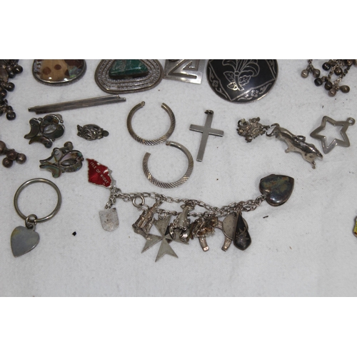 1029 - QUANTITY OF SILVER JEWELLERY ETC