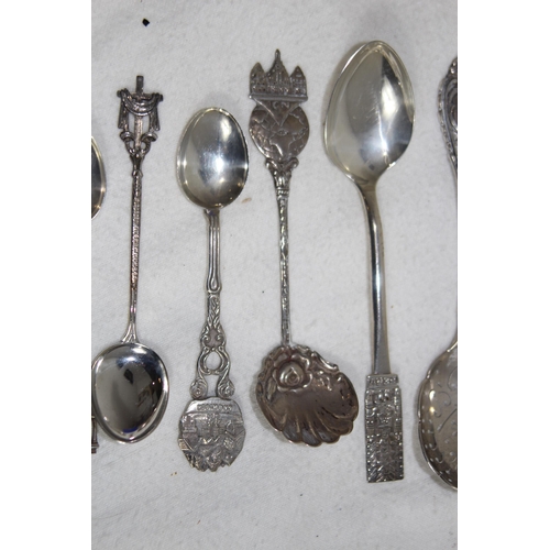 1082 - QUANTITY OF SILVER SPOONS ETC